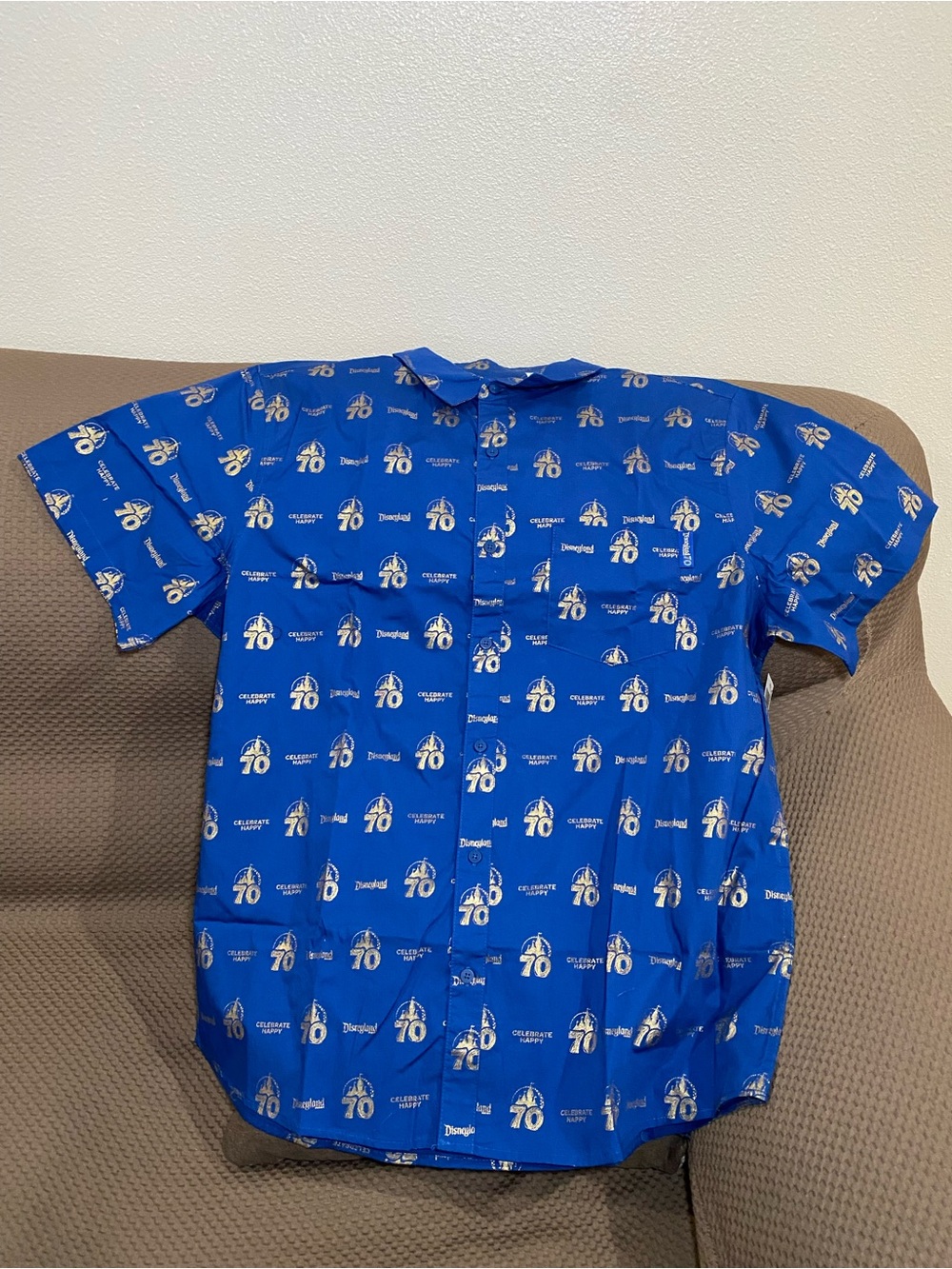 Disneyland 70 Blue Gold Button Up Shirt XL Celebrate Happy 70th Anniversary NEW